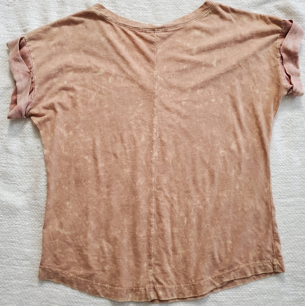 Vintage-style Burnt Orange V-neck - Picture 2 of 4